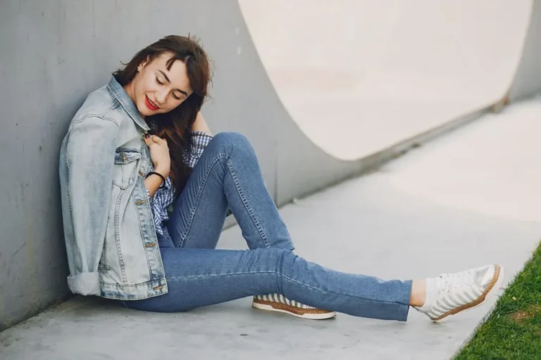 Jeans Wanita