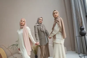 Outfit Minimalis Muslimah