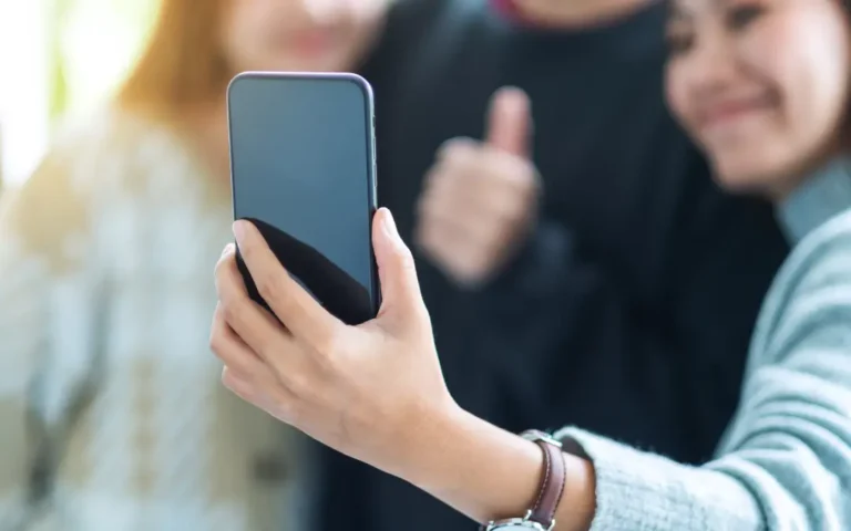 penggunaan hp smartphone